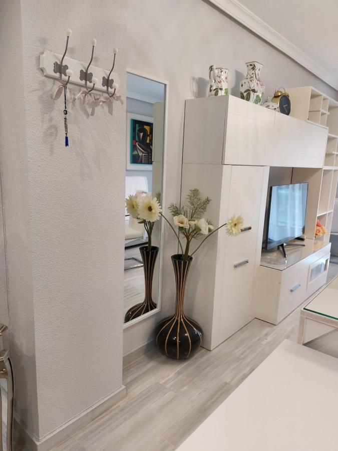 Apartment Rent4 Malaga Bajondillo Playa Ii Torremolinos