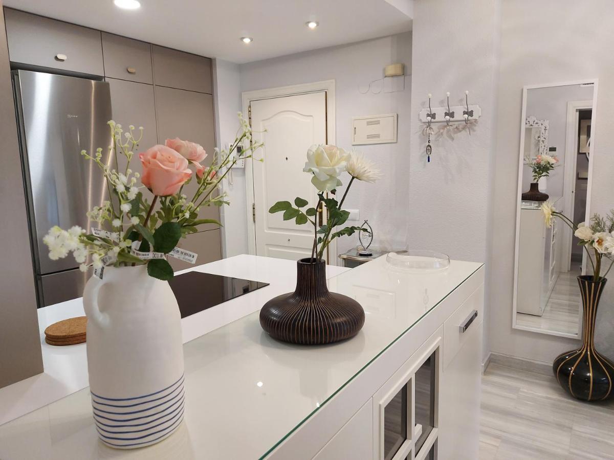 Rent4 Malaga Bajondillo Playa Ii Apartment