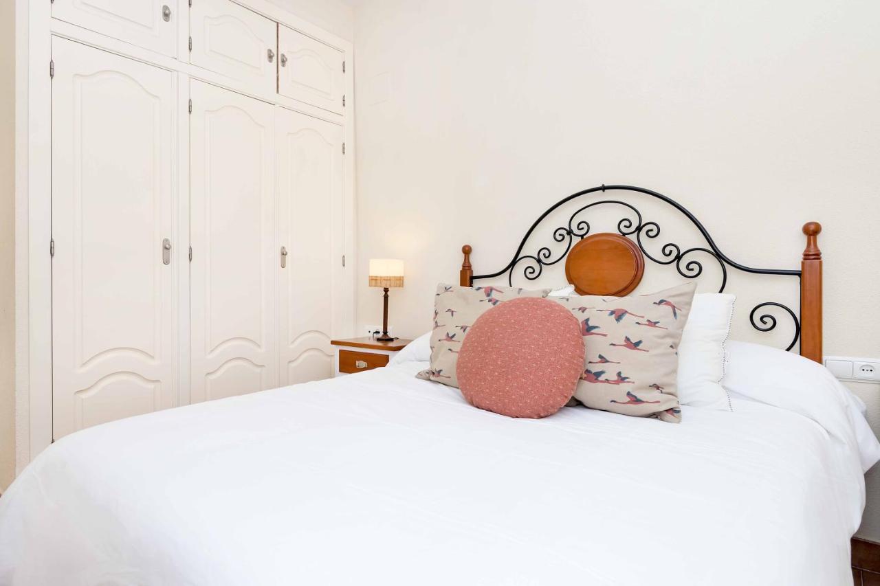 Apartment Bhost - La Carihuela Perros Torremolinos