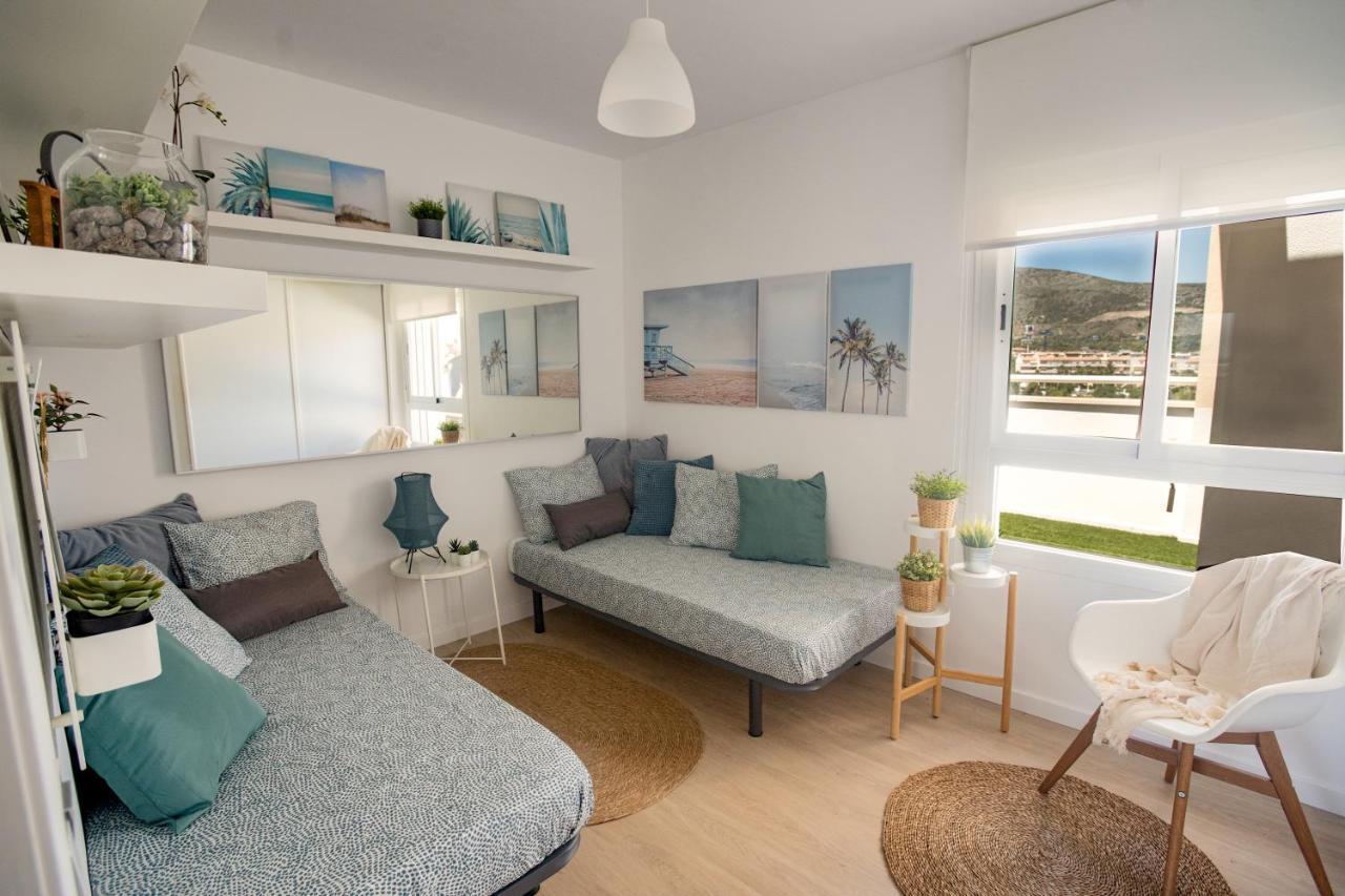 Beautiful With 2 Terraces, Pool & Torremolinos