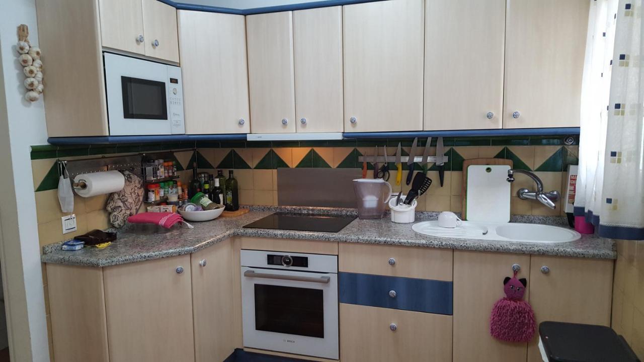 Semi-detached Adosado Con Encanto -130 M2 - Wifi 600 Mb - Piscina Comunitaria - Patio Privado Torremolinos