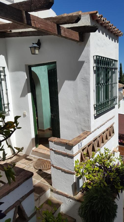 Apartment Semi-detached Adosado Con Encanto -130 M2 - Wifi 600 Mb - Piscina Comunitaria - Patio Privado