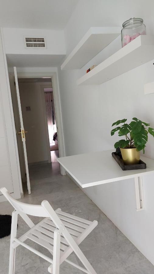 Apartamento Sol Y Mar Apartment *