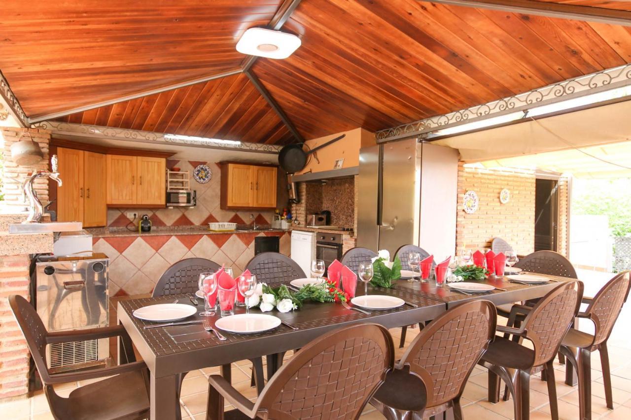 Villa Tess Gorilla