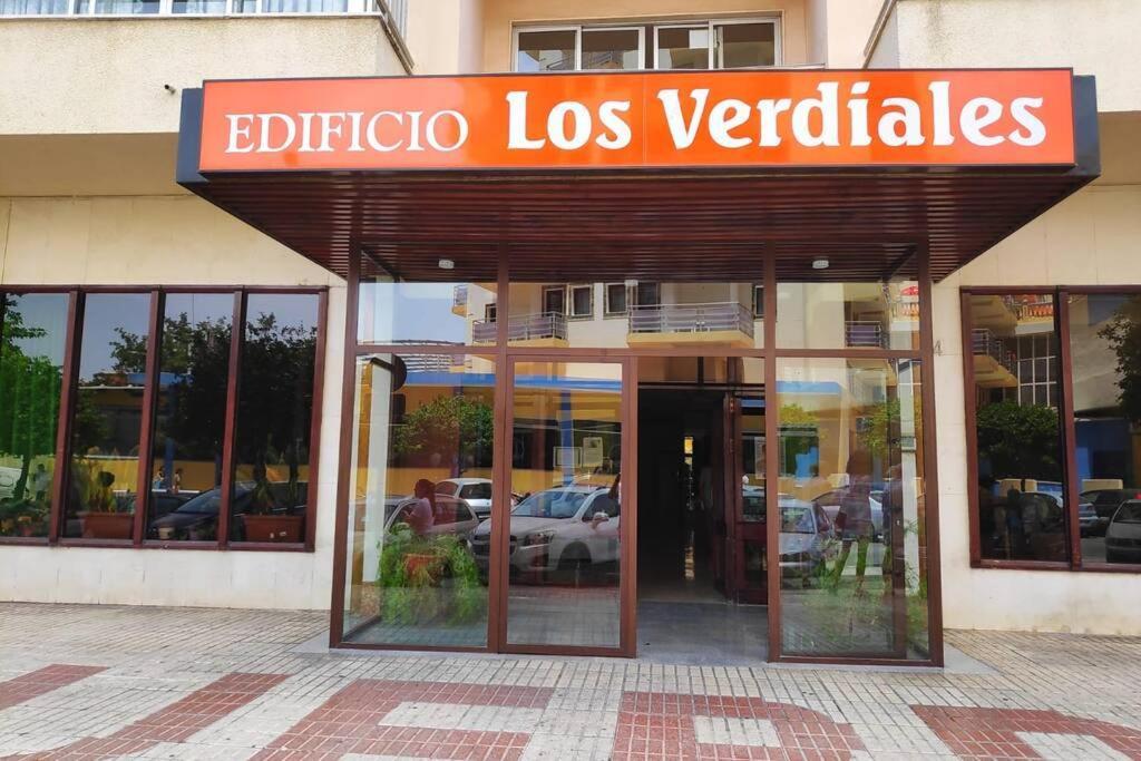 Apartment Recien Reformado, Piscinas, Fire Stick Amazon, Wifi, Terraza *