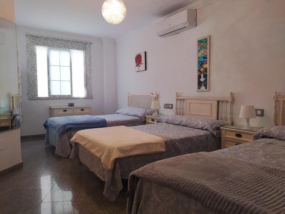 La Carihuela, 1ª Linea, Playa, Fire Stick Amazon, Parking, 2 Dorm, 5 Pers Apartment