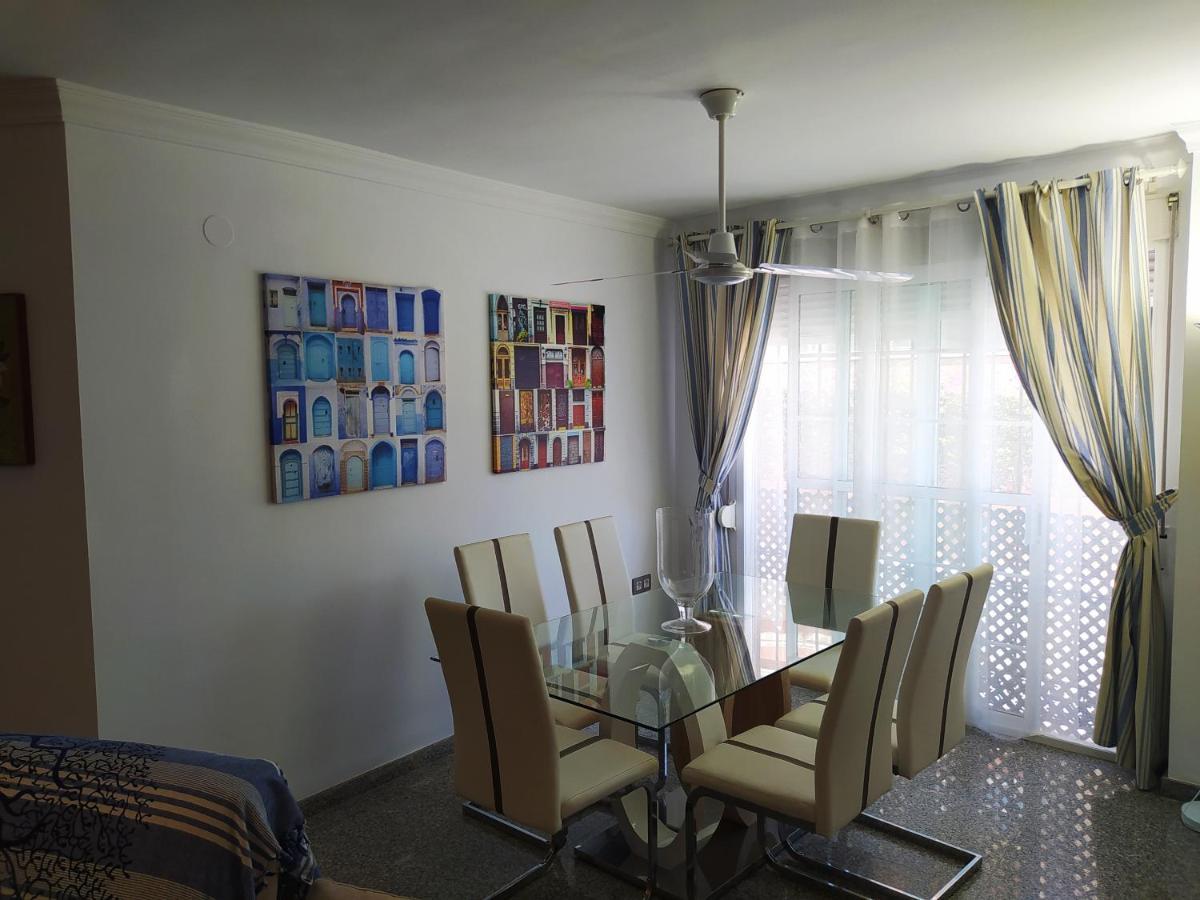 La Carihuela, 1ª Linea, Playa, Fire Stick Amazon, Parking, 2 Dorm, 5 Pers * Torremolinos