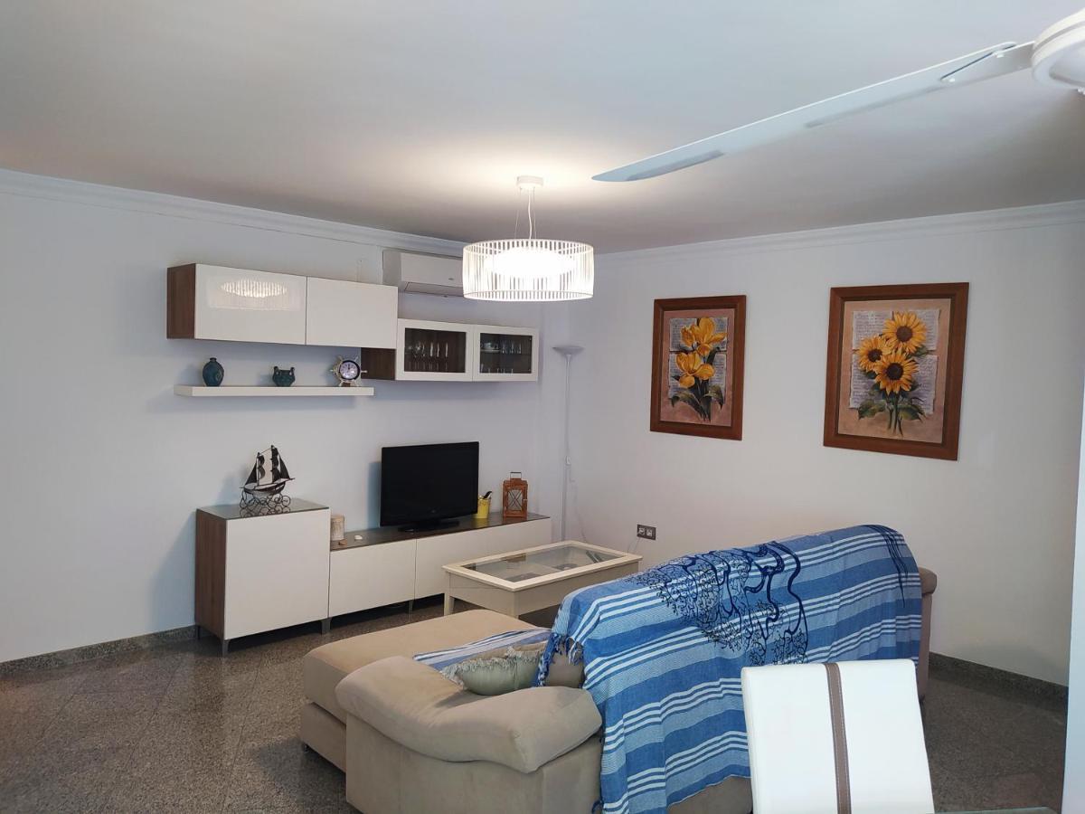 La Carihuela, 1ª Linea, Playa, Fire Stick Amazon, Parking, 2 Dorm, 5 Pers *