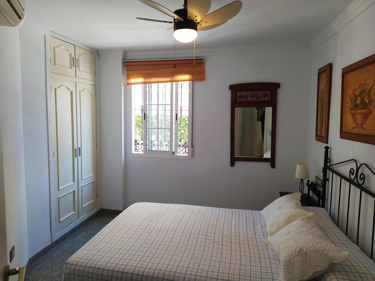 La Carihuela, 1ª Linea, Playa, Fire Stick Amazon, Parking, 2 Dorm, 5 Pers Apartment *