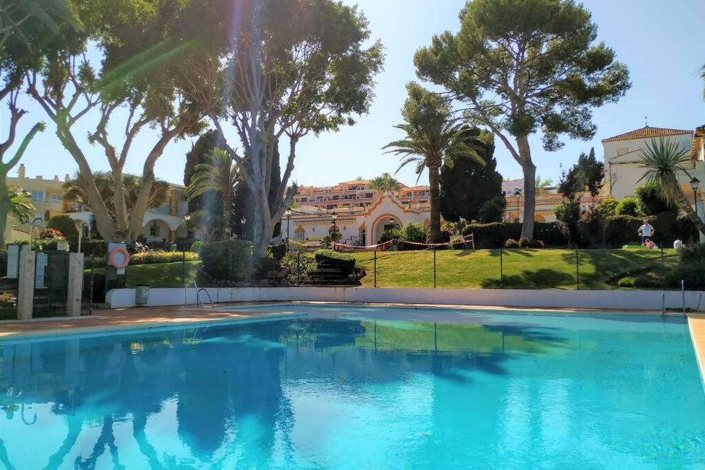 Dona Carlota Gardens, Sea Views, Pool, Restaurant *