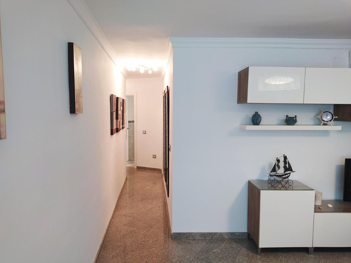 La Carihuela, 1ª Linea, Playa, Fire Stick Amazon, Parking, 2 Dorm, 5 Pers