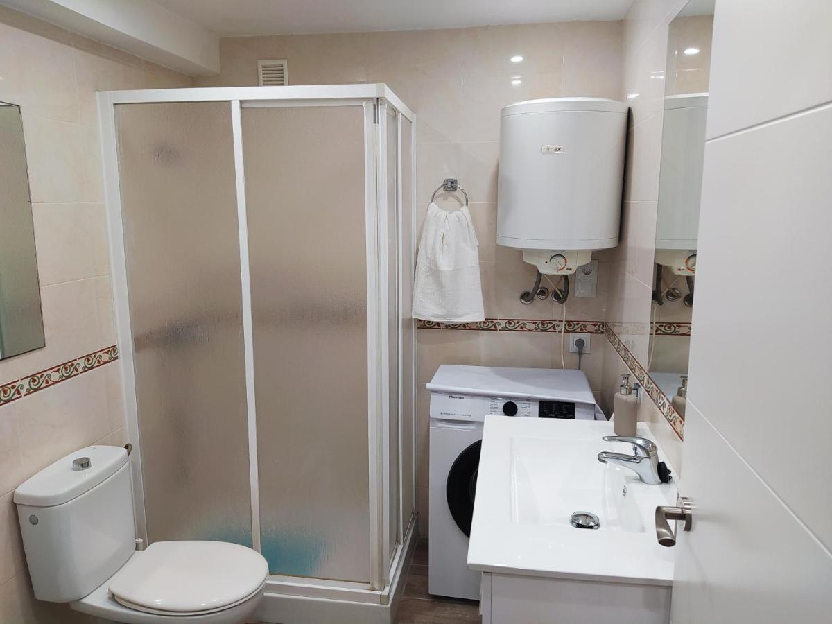 Apartamento Recién Reformado, Fire Stick Amazon, Wifi, 2 Pers, Céntrico, 20 M Playa Torremolinos