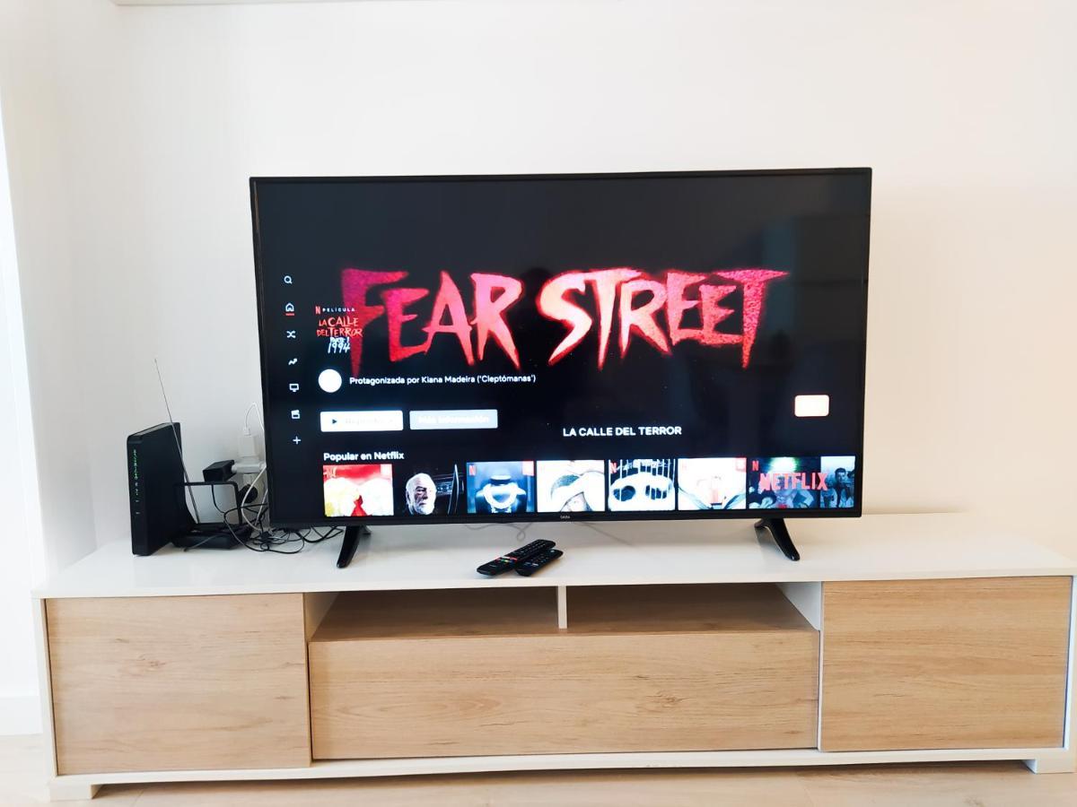 Recien Reformado, Piscinas, Fire Stick Amazon, Wifi, Terraza Torremolinos