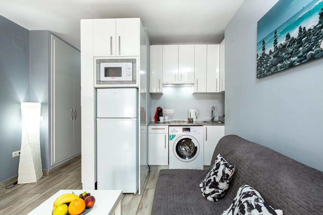 Apartment Piscinas - Wifi - Fire Stick Amazon - 10 Min Playa - 5 Min Centro - Recien Reformado Torremolinos