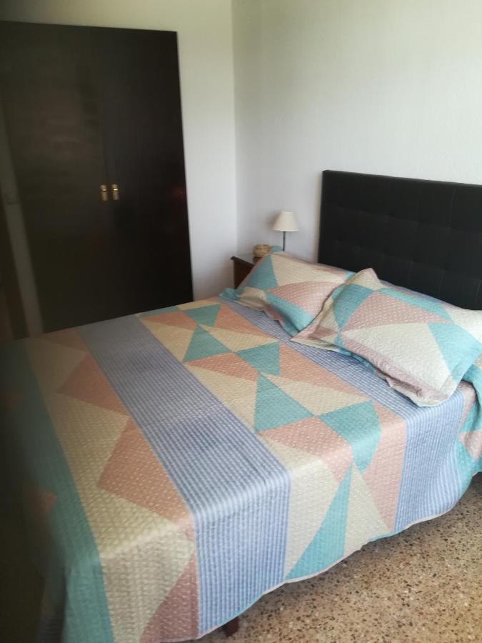 2 Dormitorios, 5 Personas, Piscinas, 10 Min Playa, Plaza La Nogalera