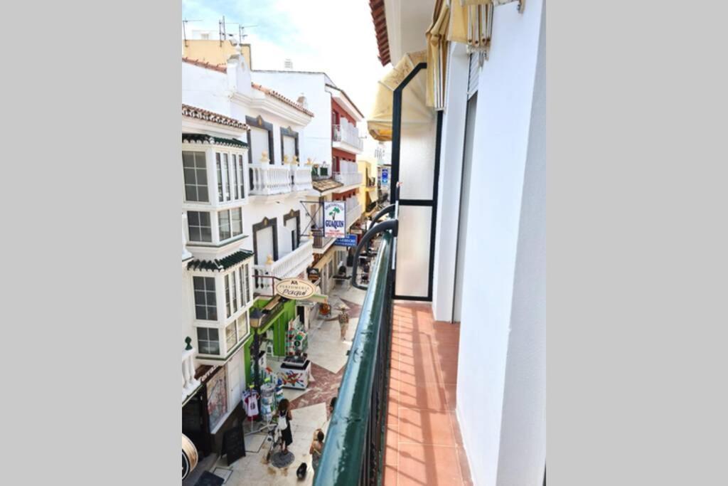 Calmahouse Carihuela *