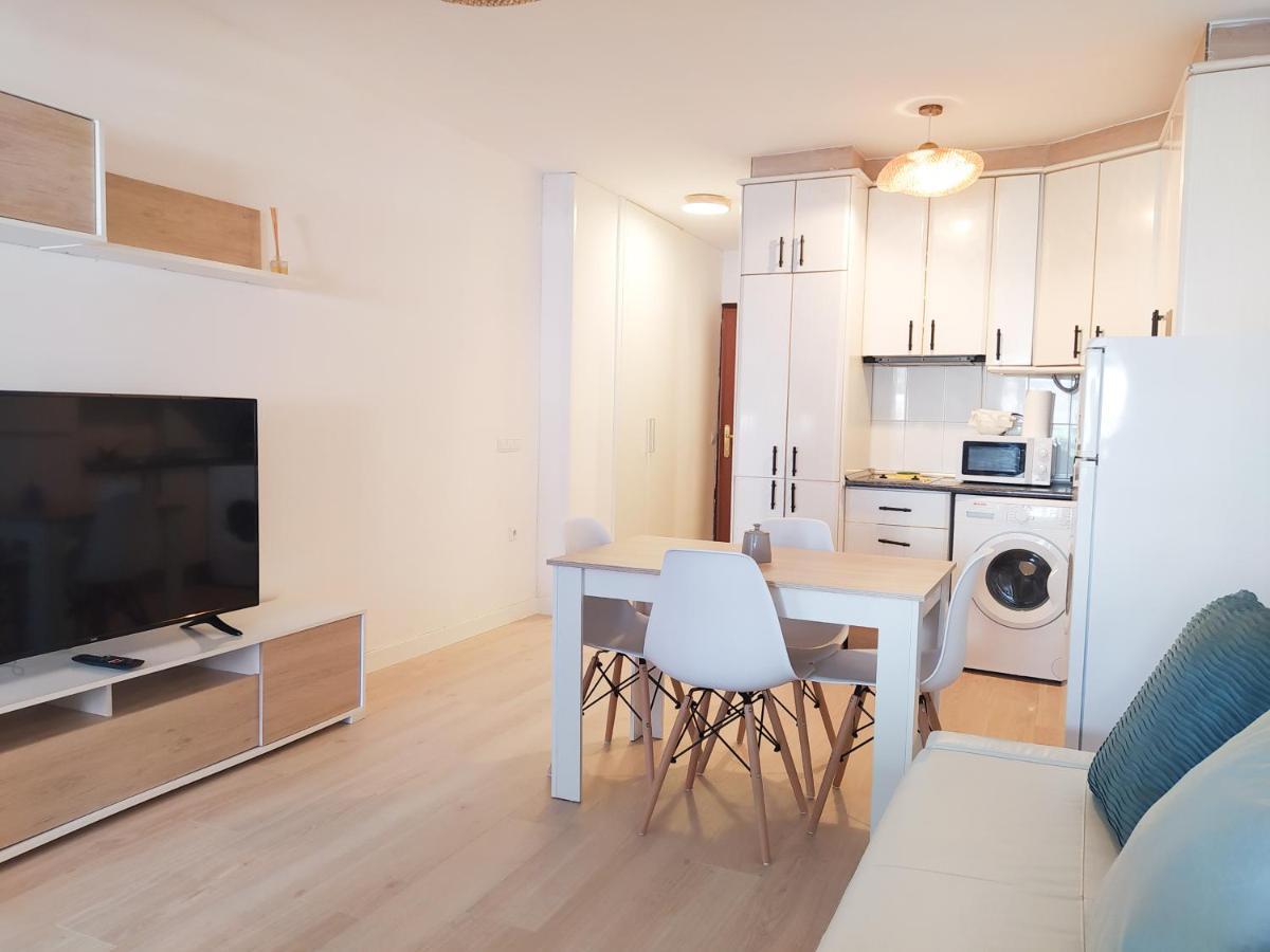 Apartment Recien Reformado, Piscinas, Fire Stick Amazon, Wifi, Terraza
