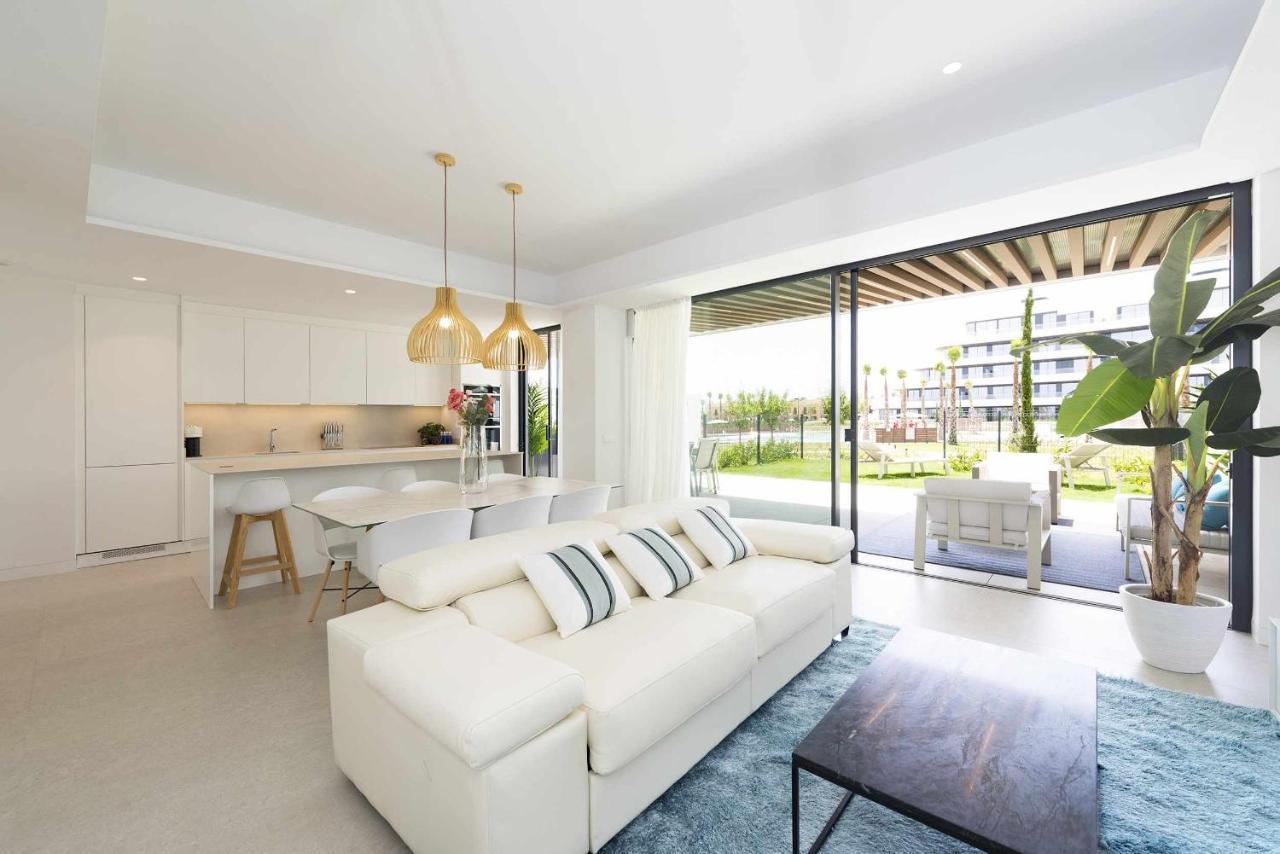 Espectacular Bajo Con Jardin En 1ª Linea De Playa Apartment