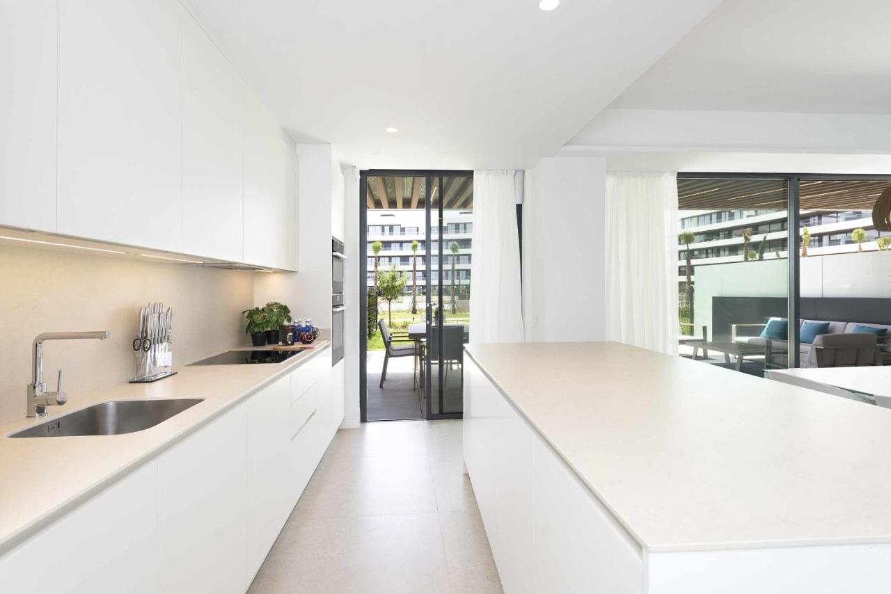 Espectacular Bajo Con Jardin En 1ª Linea De Playa Apartment