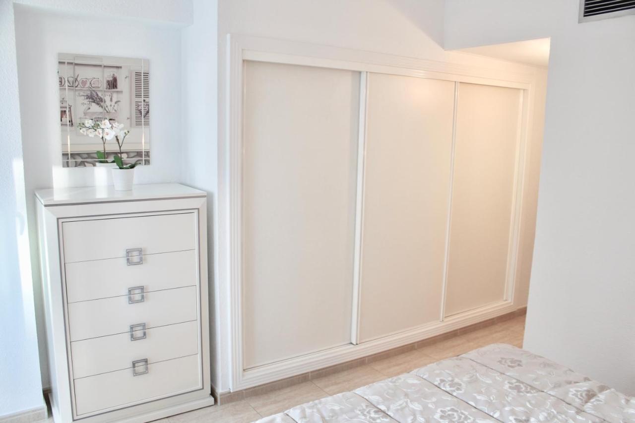 Apartment Playamar - Exclusive With Pool, Tennis And Wifi Torremolinos