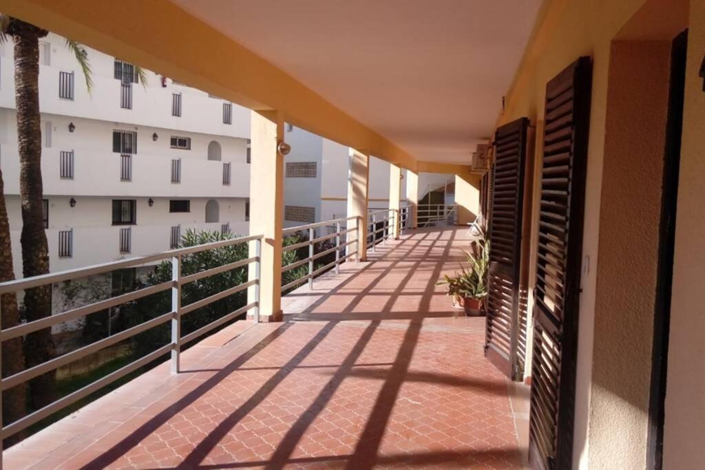 42 Eurosol, A 5 Min Carihuela Torremolinos