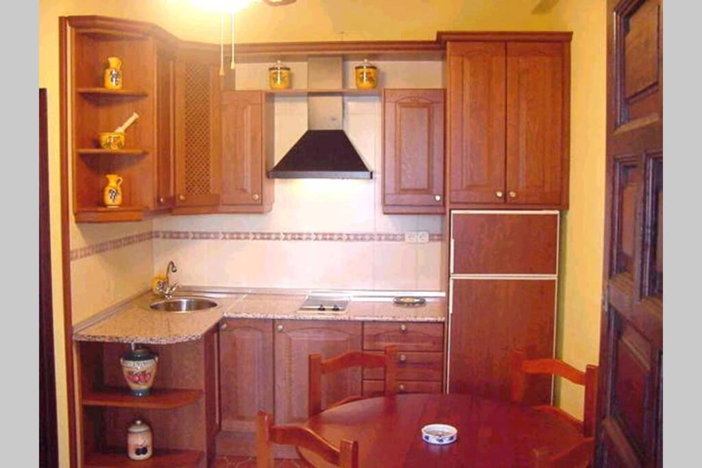 42 Eurosol, A 5 Min Carihuela Apartment Torremolinos
