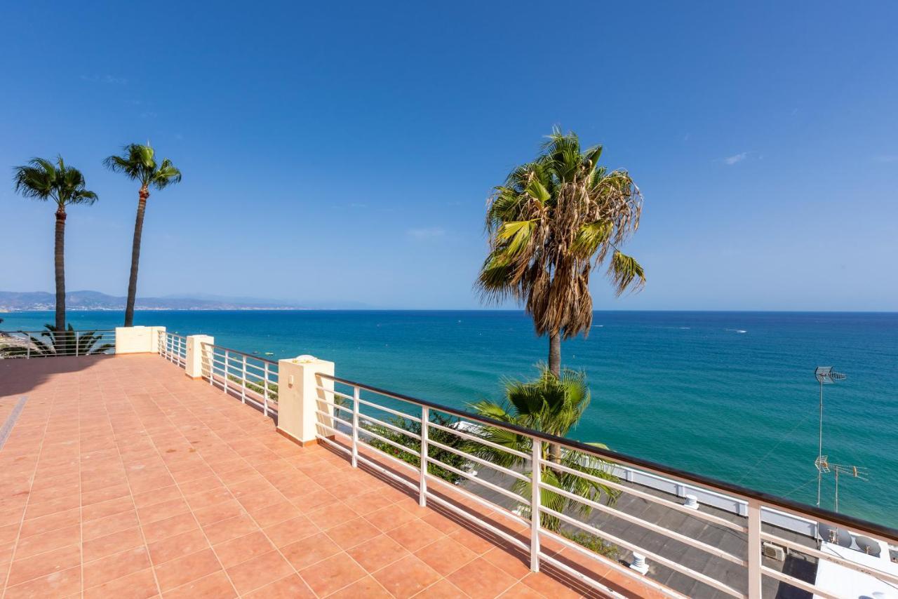 Torre De La Roca * Torremolinos