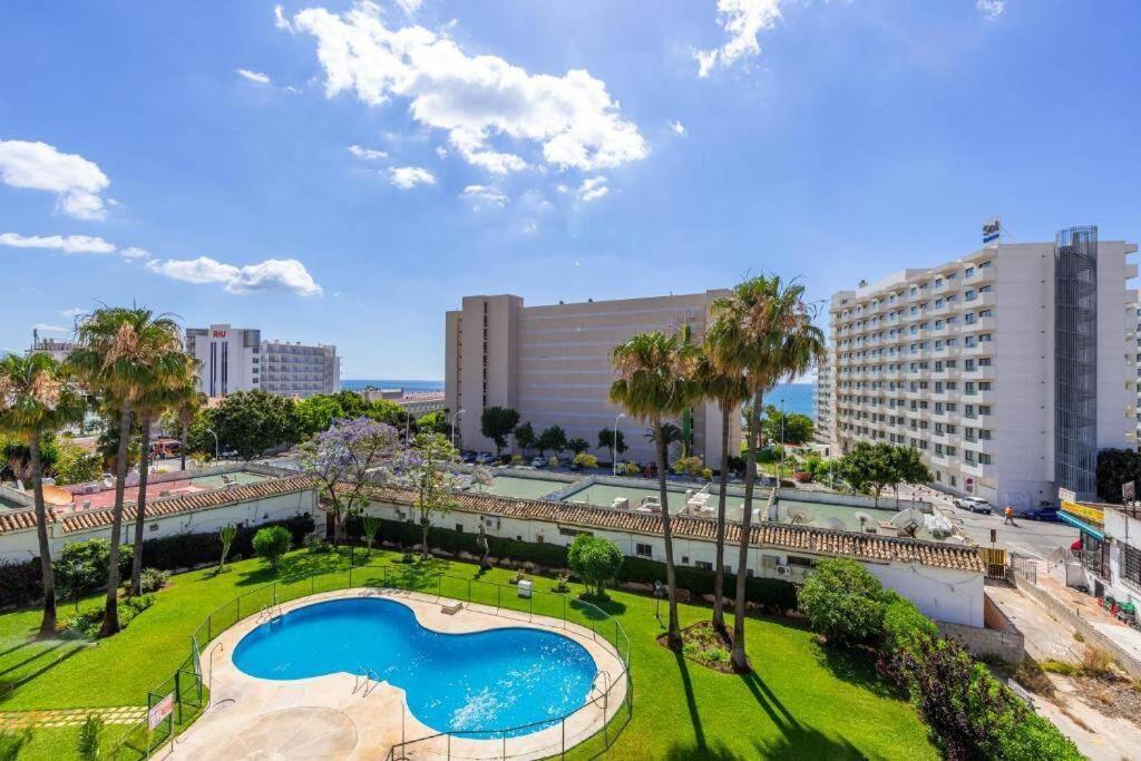 Apartment Carihuela Front *