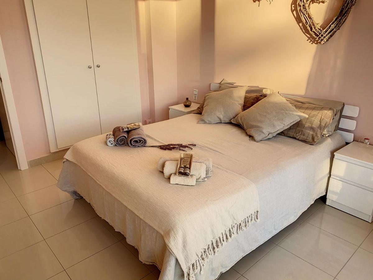 Con Piscina Apartment
