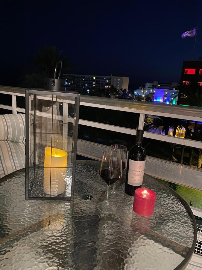 Apartment Con Piscina