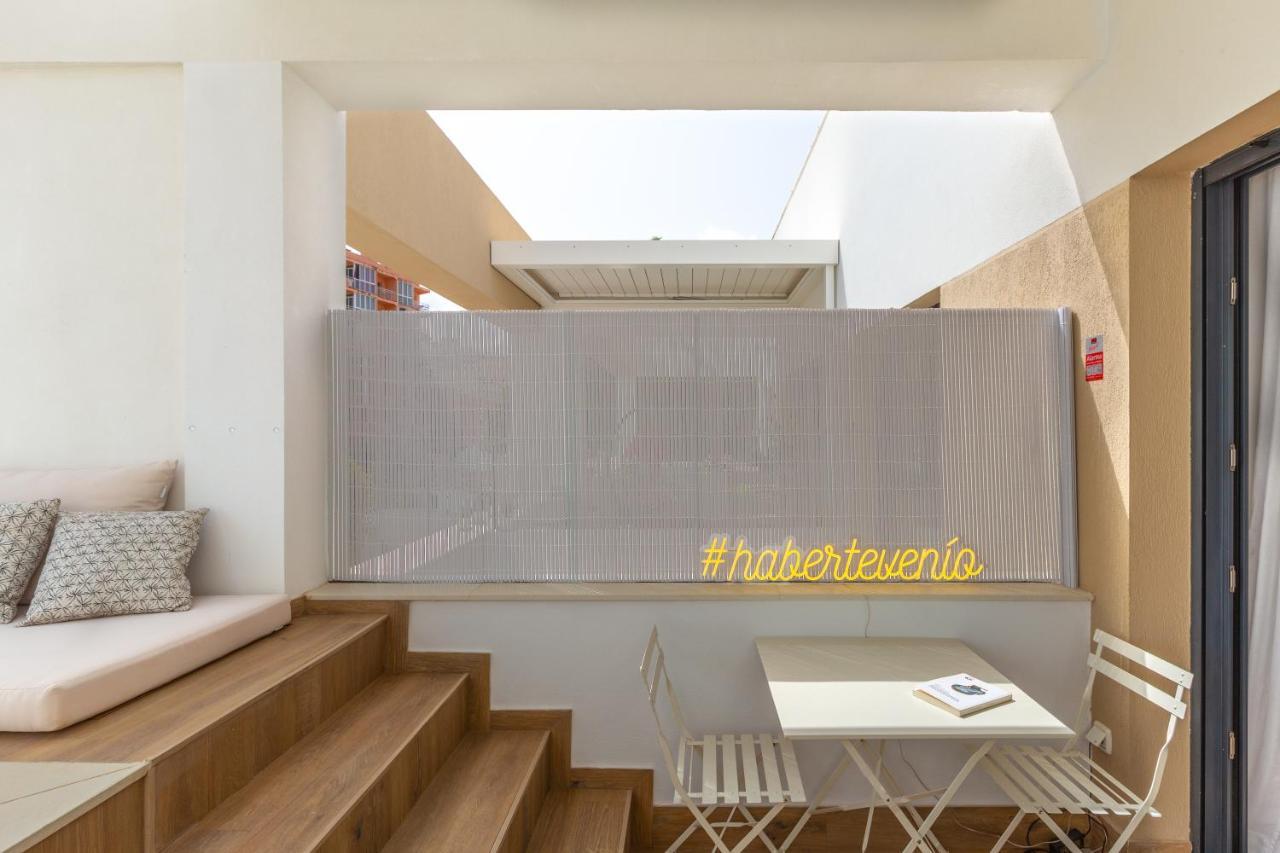 Terraza Del Mar: Apartamento Con Terraza Y Piscina *