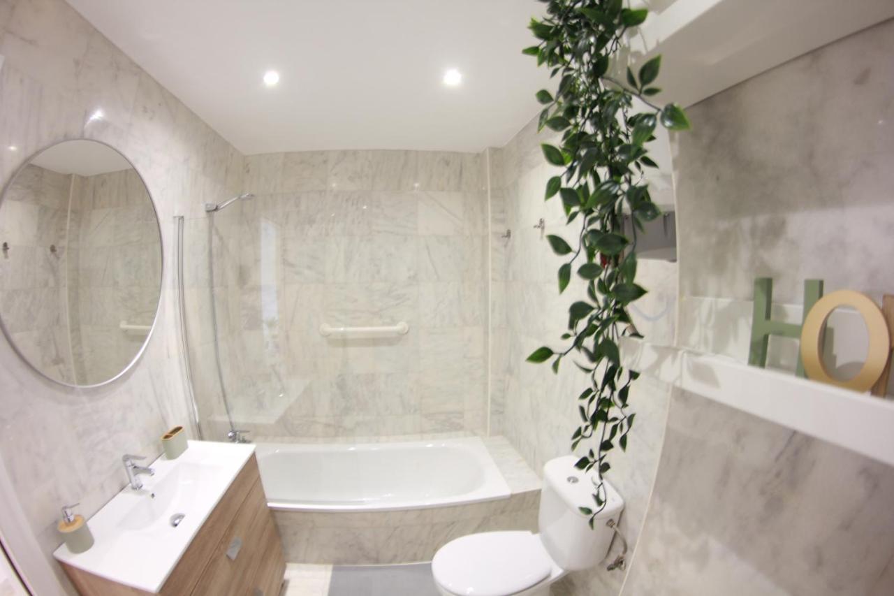 - New Central Studio Plata With Balcony Apartamento Torremolinos