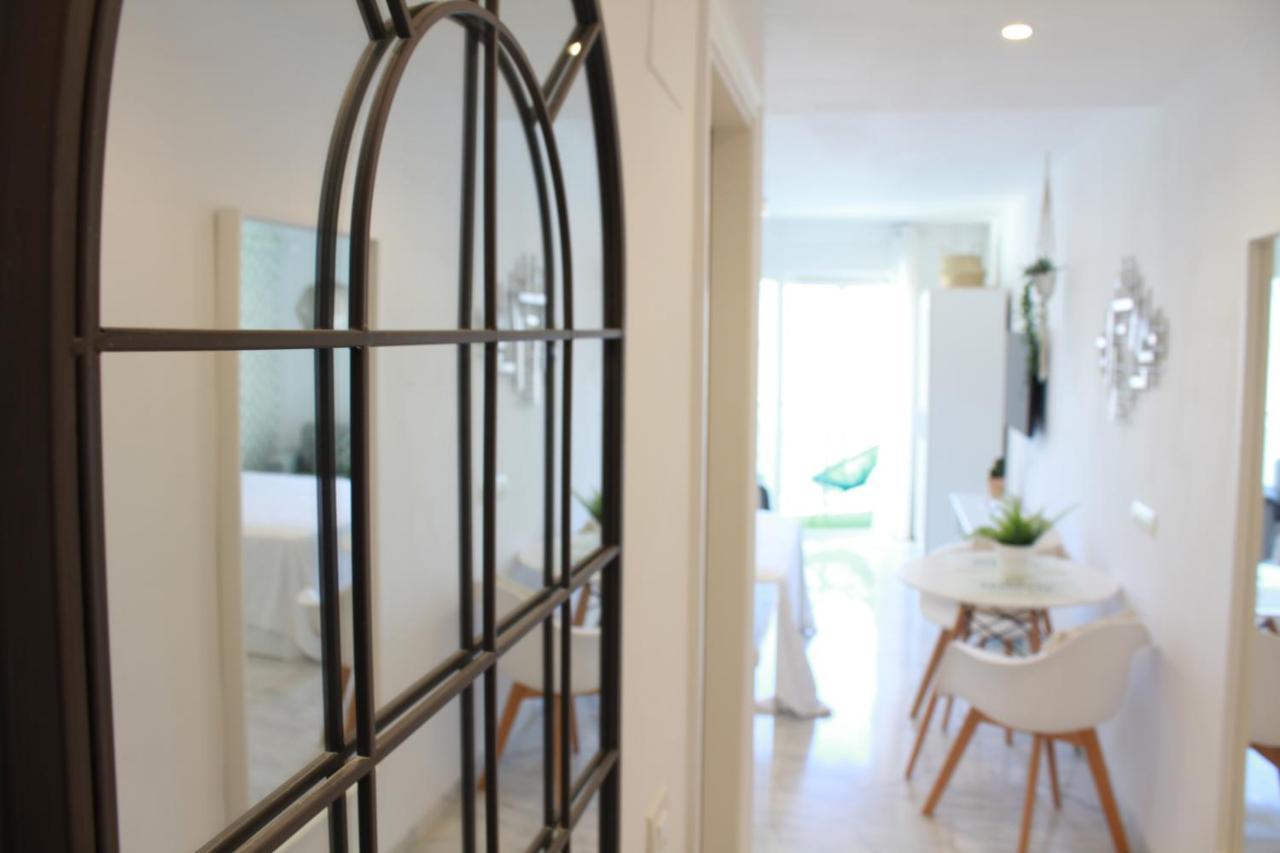 - New Central Studio Plata With Balcony Apartamento