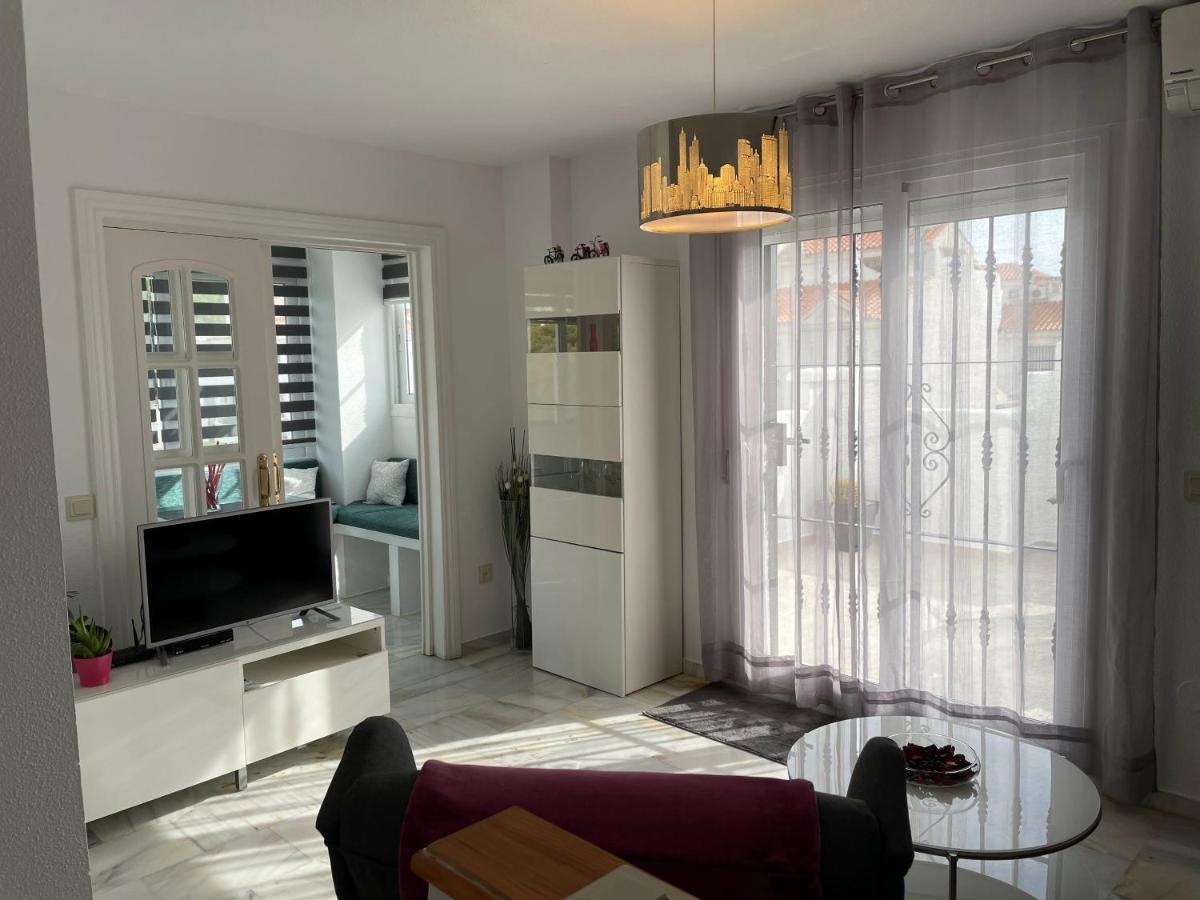Apartment En Con Piscina *