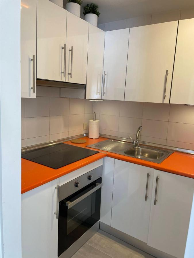 Apartment En Con Piscina *