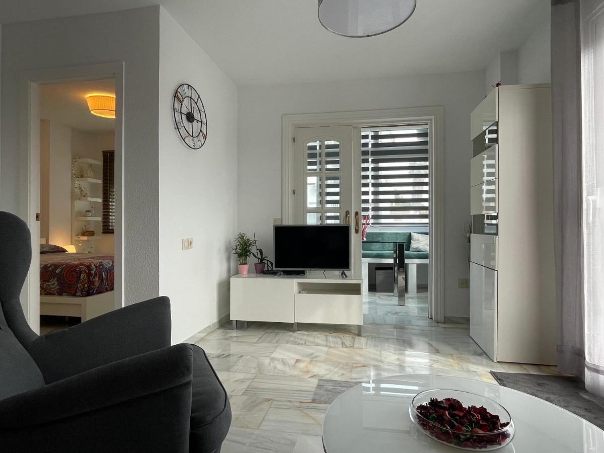 Apartment En Con Piscina *