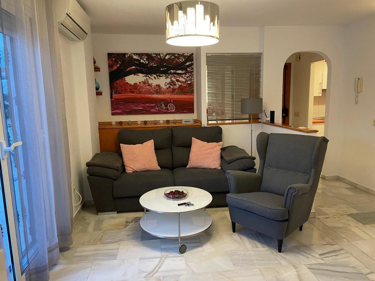 Apartment En Con Piscina