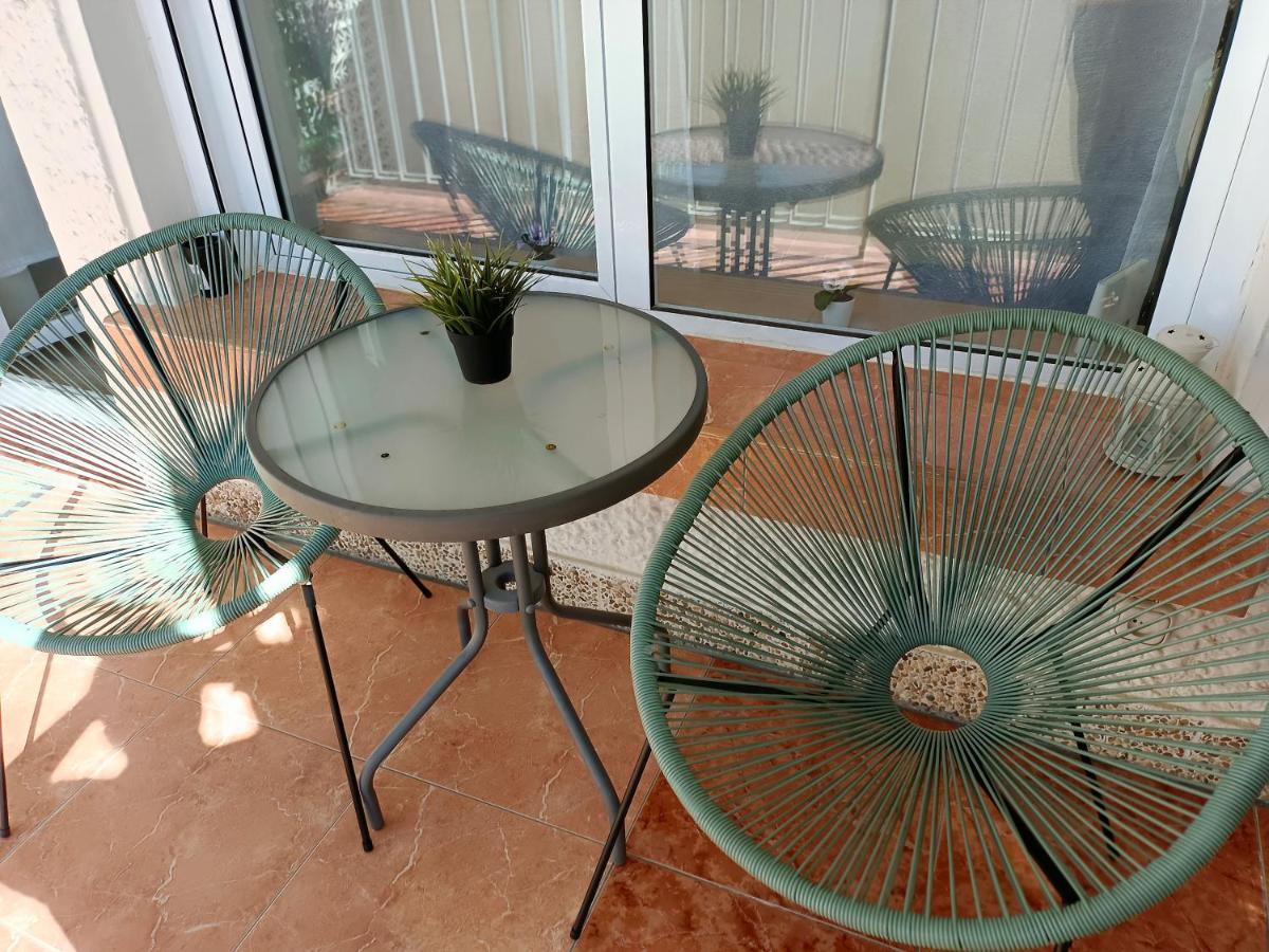 Estudio, Carihuela Park Palace *