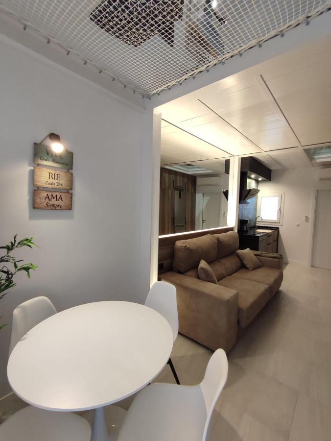 Carihuela Apartment Torremolinos