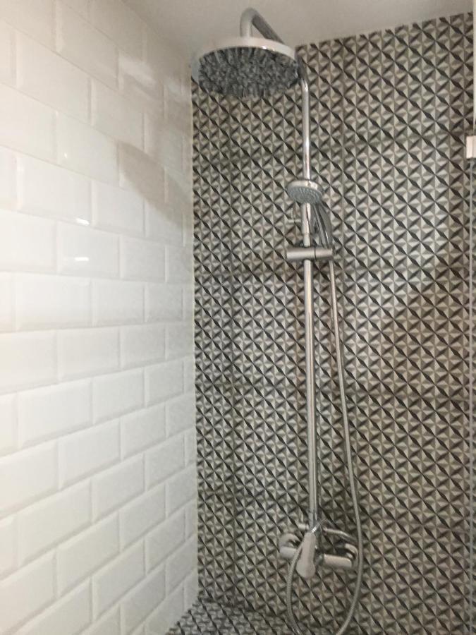 Apartamento La Roca Chica First Line Bajondillo & Cosy *