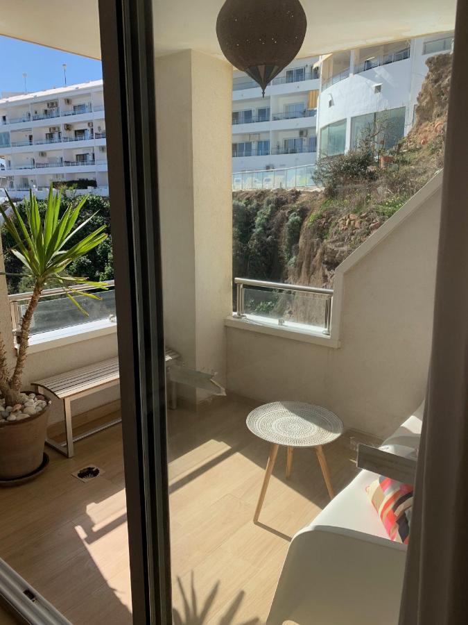 Apartamento La Roca Chica First Line Bajondillo & Cosy
