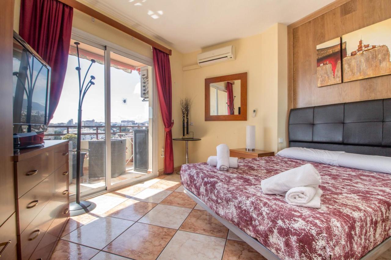 Duquesa 704 By Ivi Real Estate *