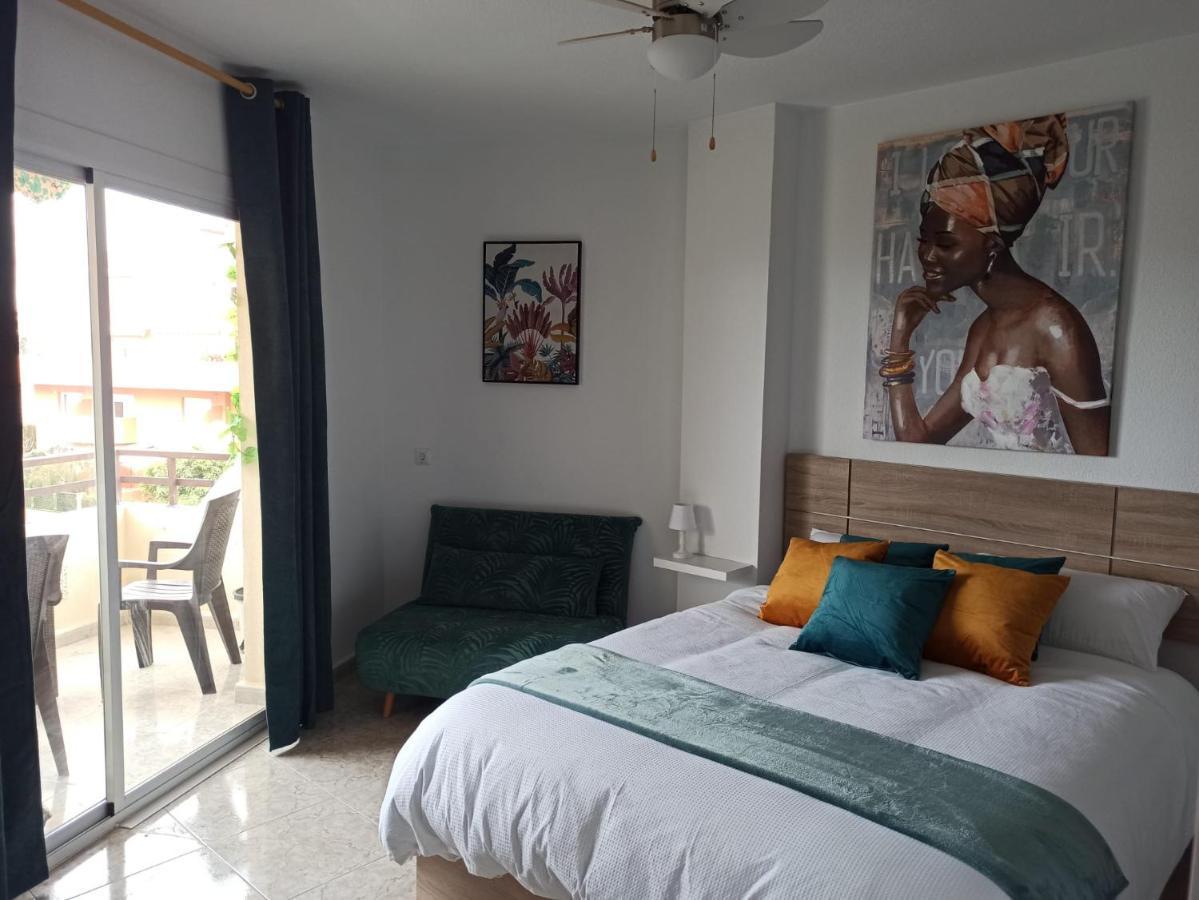 Apartamento Tropical Con Piscina Cerca De La Playa