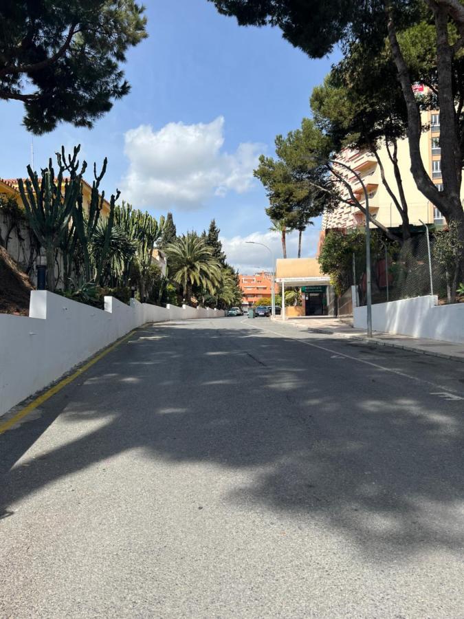Apartamento Tropical Con Piscina Cerca De La Playa Torremolinos