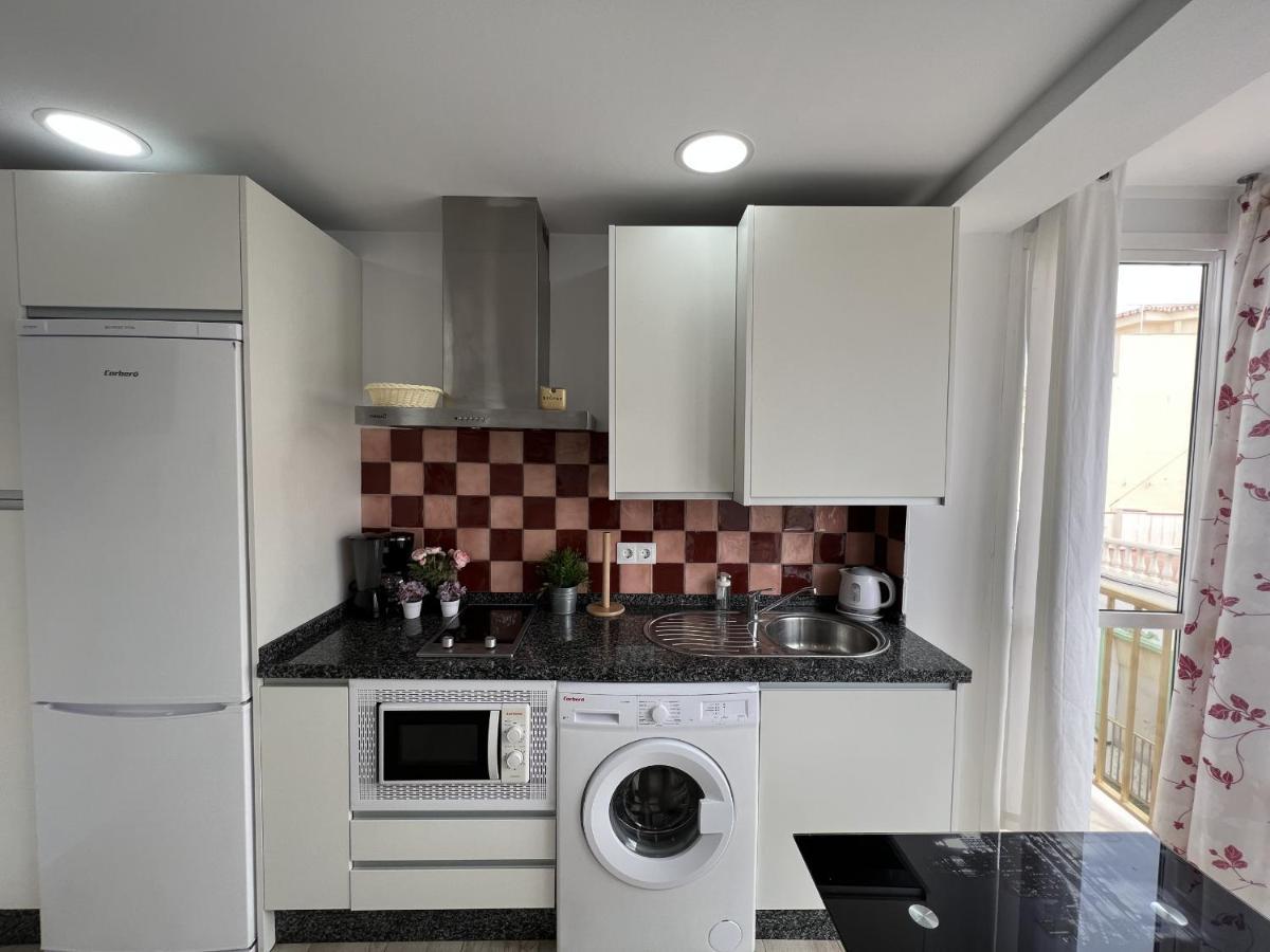 Apartment Cozy Studio Reina In Carihuela Carmen