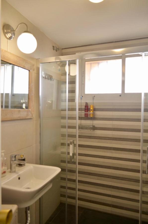 Carihuela Un Dormitorio Junto Al Mar