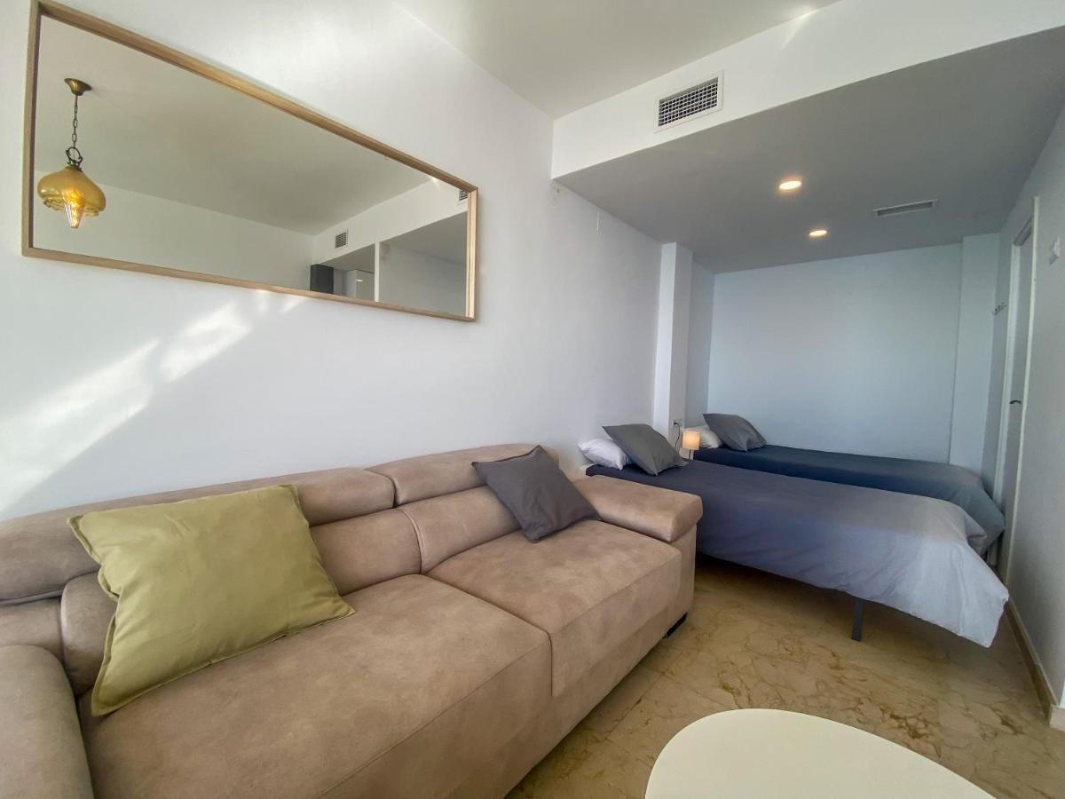 Apartamento Vista Al Mar, Wifi, Terraza Y Piscina *
