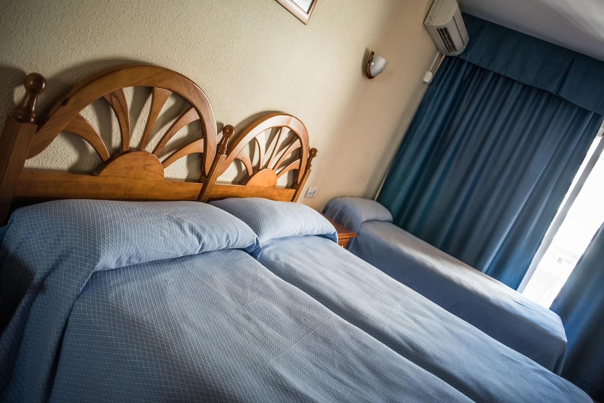 Parasol By Dorobe Hotel Torremolinos