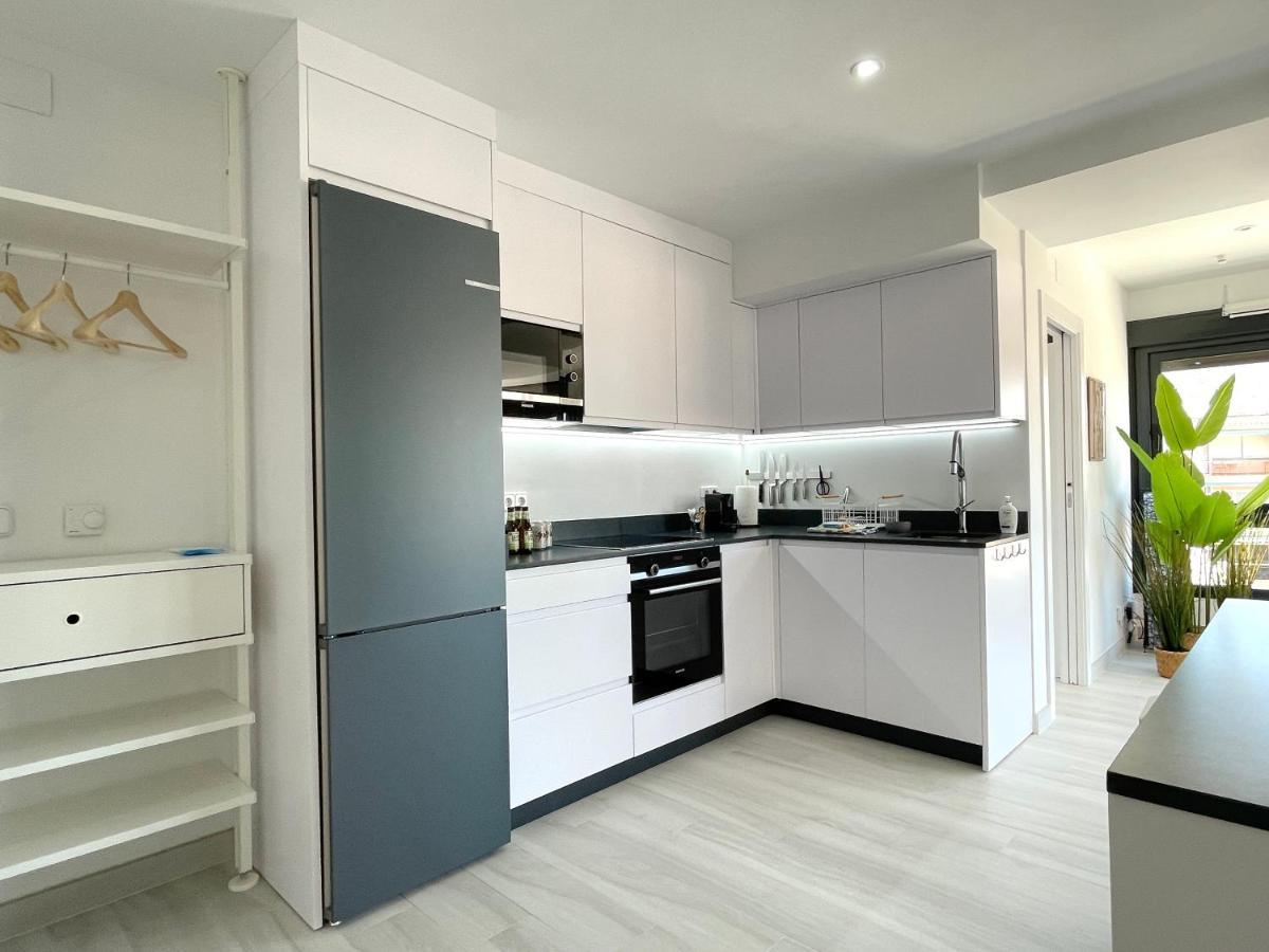 Modern Place City & Beachlife In Heart Of By Solrentspain Apartamento