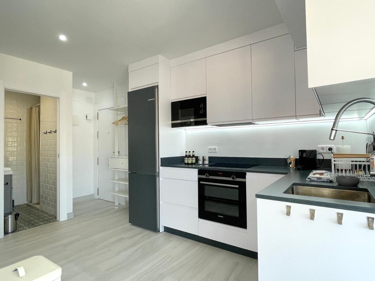 Modern Place City & Beachlife In Heart Of By Solrentspain Apartamento *